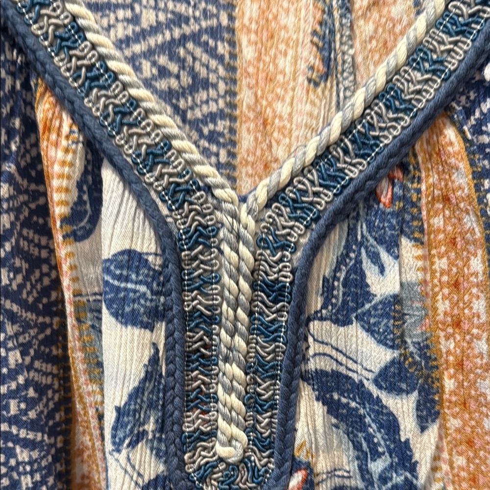 New Directions Blue and White Graphic Tunic 3/4 Sleeves - Picture 2 of 7
